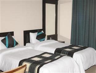Apex Hotel Baddi Bagian luar foto