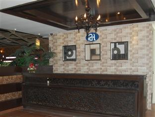 Apex Hotel Baddi Bagian luar foto